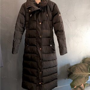 Michael Kors Black full lengthPuffer Coat with Gold Accents and hood